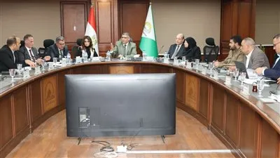 محافظ الجيزة يوجّه بإجراءات تنفيذية لدعم كفاءة المرافق بقطاع حدائق الأهرام