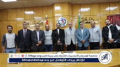 محافظ المنيا يُكرم فريق شركة الغاز للتعامل المهنى مع حادث انهيار منزل بحي غرب