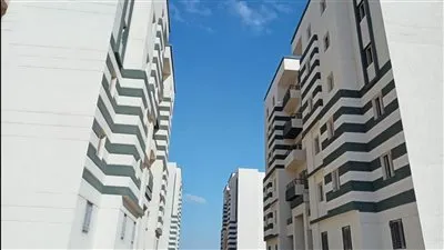 وزير الإسكان يتابع موقف مشروعات وحدات المبادرة الرئاسية