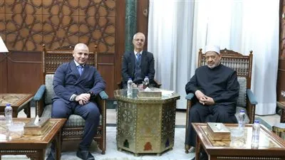 شيخ الأزهر يستقبل سفير إيطاليا بالقاهرة ويناقشان تطورات الأوضاع في غزة