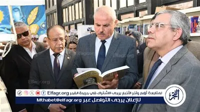 رئيس جامعة قناة السويس يفتتح الدورة الثالثة والثلاثين لمعرض الكتاب السنوي ويؤكد دعم الجامعة للبحث العلمي ونشر الثقافة