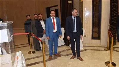 السفارة المصرية بالرياض تستقبل الناخبين للإدلاء بأصواتهم في انتخابات جولة الإعادة