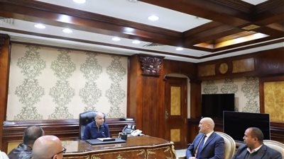 كدواني يعلن انطلاق أعمال تطوير إستاد المنيا الرياضي «سيتي كلوب»