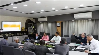 محافظ أسوان يشدد على الإزالة الفورية للمخالفات عبر منظومة المتغيرات المكانية