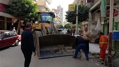 محافظ القليوبية يوجه بإزالة إشغالات المحال بمنطقة 