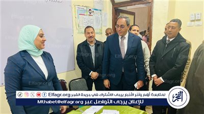 محافظ قنا يتفقد اللجان الانتخابية في اليوم الأول لجولة الإعادة لانتخابات مجلس النواب 2025