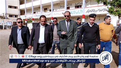 محافظ سوهاج يتفقد عددا من لجان انتخابات الإعادة لمجلس النواب
