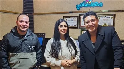 إيمان عبد العزيز تنتهي من تسجيل أغنية 