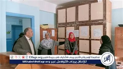وكيل وزارة التعليم بأسيوط يتفقد المدرسة الثانوية الصناعية بنات بحى شرق 