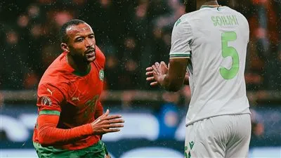 عمل في النجارة وبدأ ظهيرًا أيسر.. حكاية المغربي 