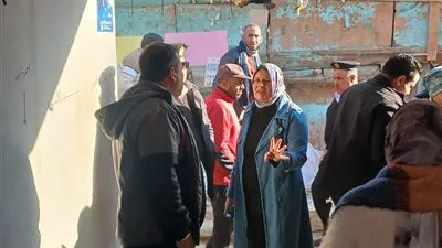 محافظ القليوبية يتابع جهود حي غرب شبرا الخيمة في رفع الإشغالات