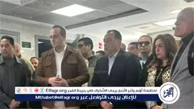 الخدمة كويسة ولا في شكوى؟.. مدبولي يطمئن على مرضى الأورام بمستشفى الكرنك بالأقصر