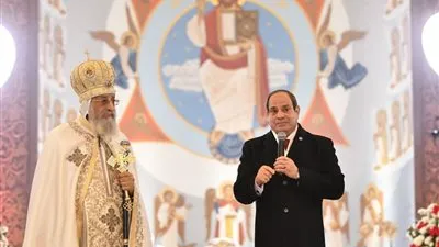 الرئيس السيسي خلال تهنئته بعيد الميلاد: 