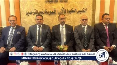 محافظ سوهاج يشارك أطفال 