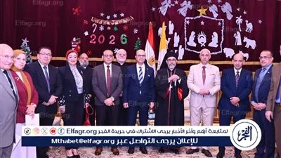 رئيس جامعة أسيوط يزور عددا من كنائس المحافظة لتهنئة الأقباط بعيد الميلاد المجيد 