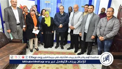 محافظ أسيوط يبحث مع جمعية سيدات الأعمال التوسع في مشروعات الألبان 