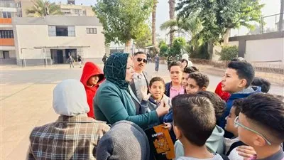 انضباط داخل اللجان وطمأنة لأولياء الأمور.. وكيل المديرية في جولة تفقدية بإدارة حدائق القبة