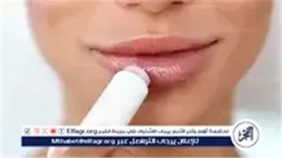 وصفات طبيعية للعناية بالشفاه في الشتاء.. ترطيب وتفتيح بخطوات سهلة