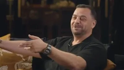 مارلون براندو يفجر الضحك بين طارق العريان وعبلة سلامة في عندك وقت مع عبلة