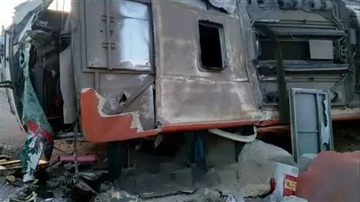 مصرع عامل وإصابة 27 فى حادث انقلاب أتوبيس بالشرقية