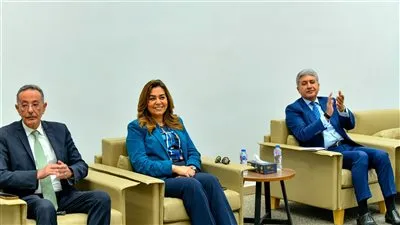 البيئة تستلم تقرير البصمة الكربونية لحفل الإفتتاح الرسمى للمتحف المصري الكبير