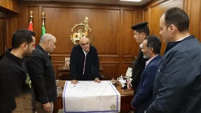 ​محافظ القليوبية يعقد إجتماعًا لدراسة الحلول المقترحة لإنهاء أزمة التكدس المروري ببنها