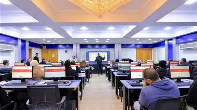 وزيرة التضامن الاجتماعي تتابع الاختبارات التحريرية الإلكترونية لاختيار مشرفي حج الجمعيات الأهلية لموسم 1447هـ – 2026م