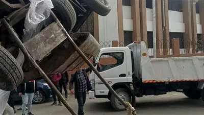 حملة مكبرة للقضاء على ظاهرة «نباشي القمامة» بمدينة الزقازيق