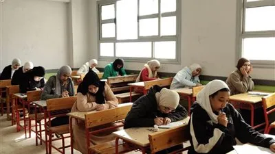 التعليم تنشر صور انتظام لجان امتحانات الشهادة الإعدادية بجميع المحافظات
