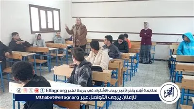 وكيل تعليم بني سويف تطمئن على جودة طباعة البوكليت بإمتحانات الاعدادية