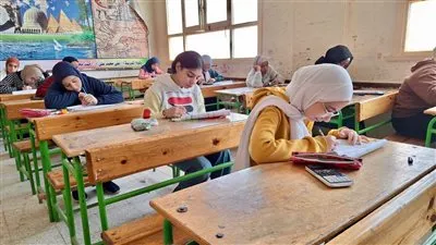 اليوم إجازة من اختبارات الشهادة الإعدادية بجميع المحافظات احتفالًا بعيد الغطاس واستمرار أعمال الكنترولات