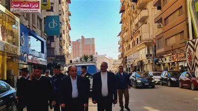 محافظ الدقهلية يتابع أعمال حملة إزالة الإشغالات بمنطقتي الجلاء وامتداد شارع جيهان بالمنصورة