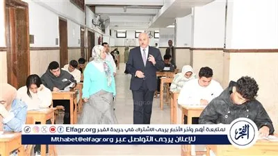 رئيس جامعة قناة السويس يتفقد لجان امتحانات كلية طب الأسنان