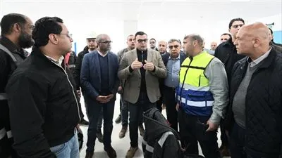 وزير الإسكان ومحافظ الدقهلية يتفقدان محطة تحلية مياه البحر بمدينة المنصورة الجديدة