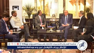 محافظ الأقصر يستقبل السفير ووزير شئون البيئة الهندي لبحث تعزيز التعاون الثقافي والتعليمي