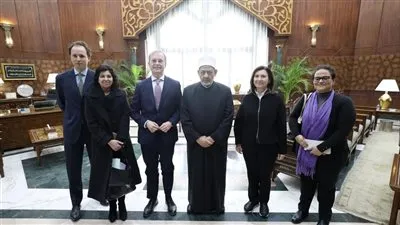 شيخ الأزهر يستقبل مفوض الحكومة الاتحادية الألمانية لحرية الأديان لبحث الموضوعات المشتركة