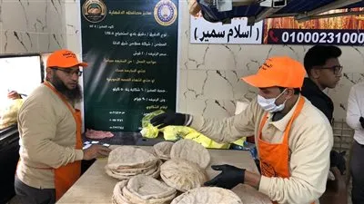 محافظ الدقهلية يشهد التشغيل الفعلي لمخبز المحافظة الكبير بالمنصورة