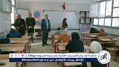 وكيل تعليم أسيوط يتفقد لجان امتحانات الشهادة الإعدادية بمدارس الغنايم 