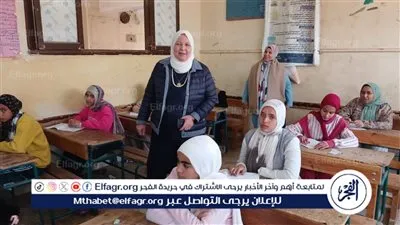 وكيل تعليم بني سويف تتفقد لجان إمتحانات الإعدادية في مادتي العلوم والهندسة