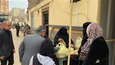 محافظ الدقهلية يتفقد انتظام وسير العمل بمخبز المحافظة الكبير بالمنصورة