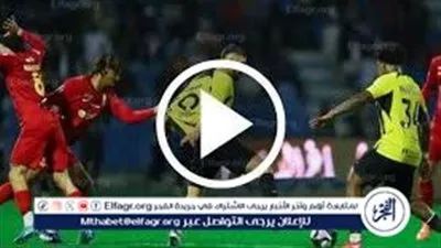 الاتحاد يواجه القادسية في مباراة حاسمة.. متابعة حية الآن