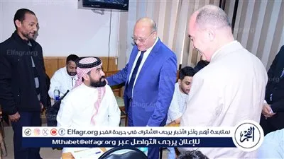 الطلاب الوافدين بكلية الدراسات العليا يؤدون امتحانات الماجستير بجامعة سوهاج 