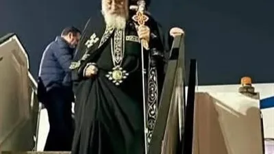 البابا تواضروس يعود إلى القاهرة بعد إجراء جراحة ناجحة في النمسا