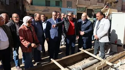خلال متابعته لنسب التنفيذ..محافظ الجيزة: تطوير ورصف طريق جسر المنوات بالحوامدية بطول 2 كم
