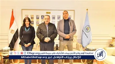 محافظ أسيوط يستكمل الإجراءات القانونية لتسجيل أرض مصنع الغزل والنسيج تمهيدًا لإعادة استغلالها 