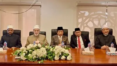 بحضور وكيل الأزهر.. وفد ماليزي رفيع المستوى يزور أكاديمية الأزهر العالمية 