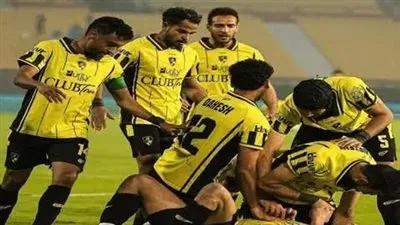 المارد الأحمر يصطدم بالغزلان الصفراء في مواجهة نارية.. شاهد الآن بث مباشر الأهلي ضد وادي دجلة الدوري المصري