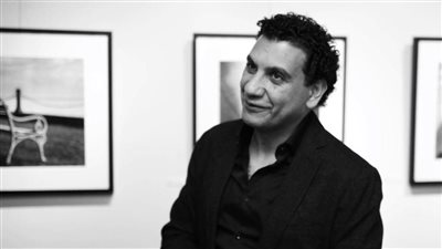 الفنان المصري روماني حافظ محاضرا في الدورة العاشرة من مهرجان إكسبوجر الدولي