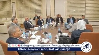 محافظ قنا يشارك في اجتماع مجلس أمناء جامعة جنوب الوادي الأهلية