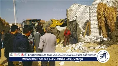  إزالة 22 حالة تعدي واسترداد 600 فدان أراضي زراعية و1995 متر مربع مباني بـ7 مراكز فى أسيوط 